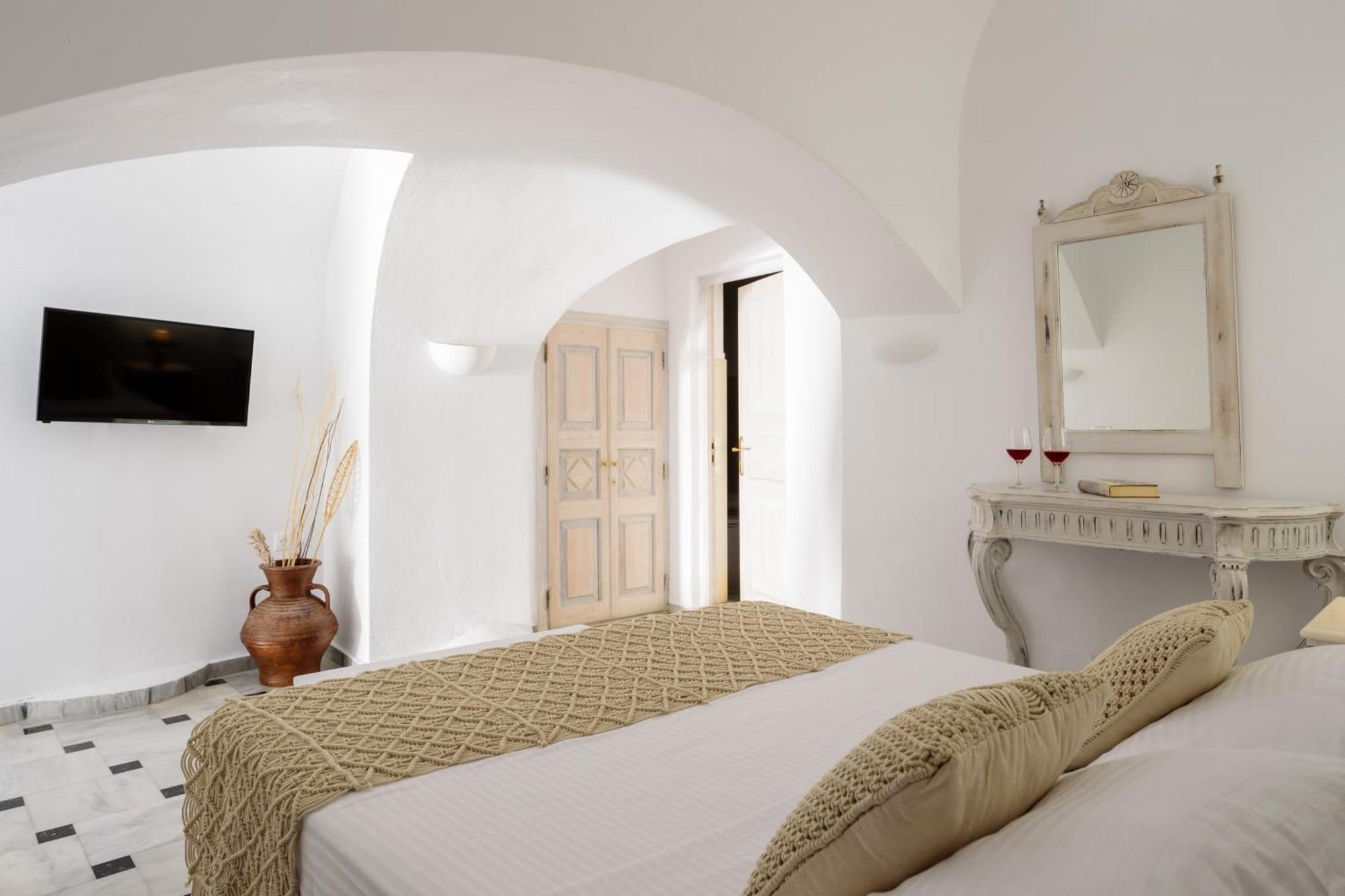 Mybozer Kallisto Hotel 4*